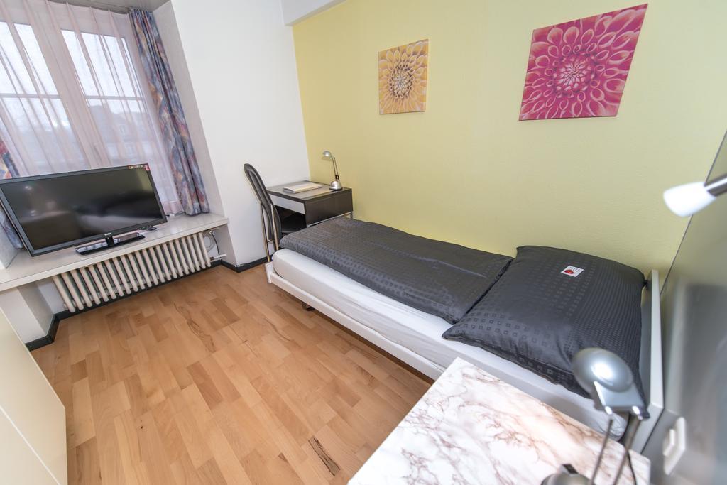 Hotel Rotes Haus Brugg  Εξωτερικό φωτογραφία