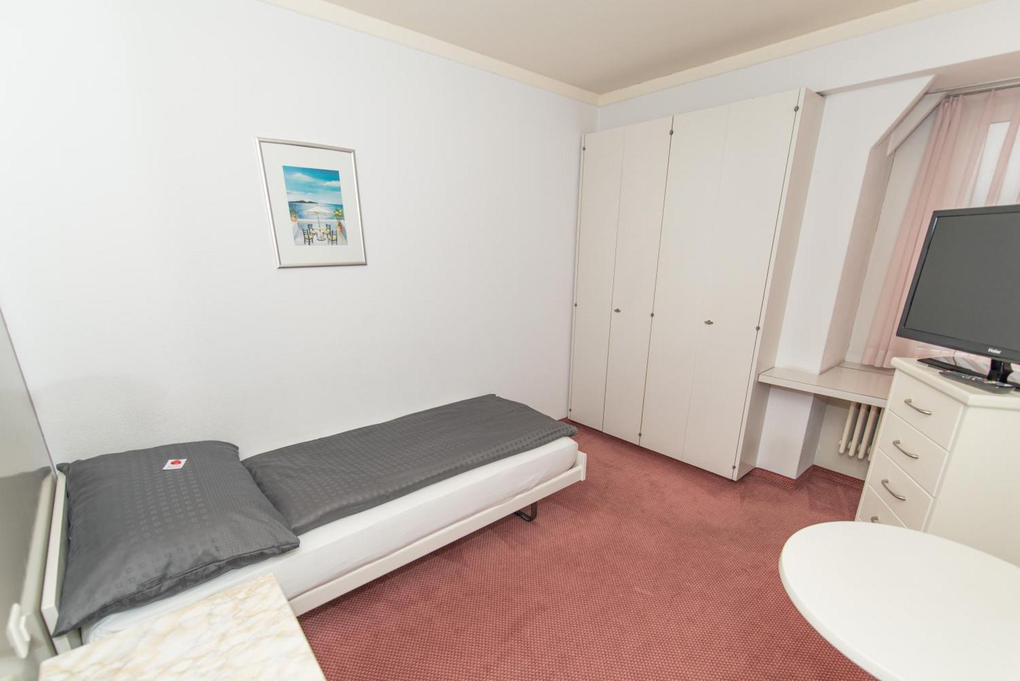 Hotel Rotes Haus Brugg  Εξωτερικό φωτογραφία